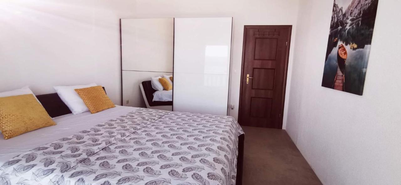 Big Panorama Villa, For 21 Person In Omis 셀리나 외부 사진